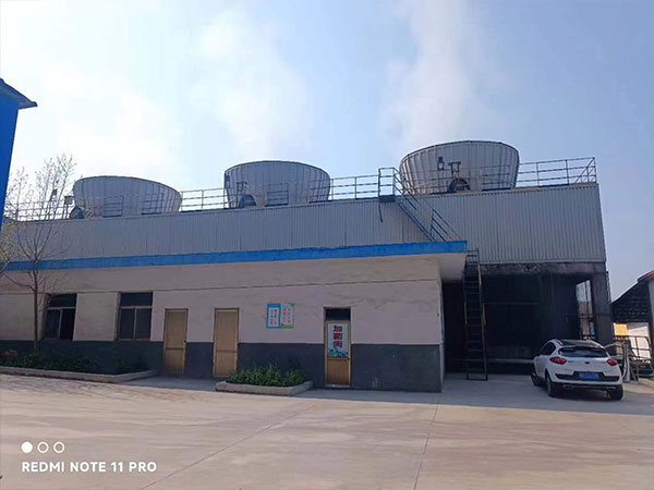 大型玻璃鋼冷卻塔